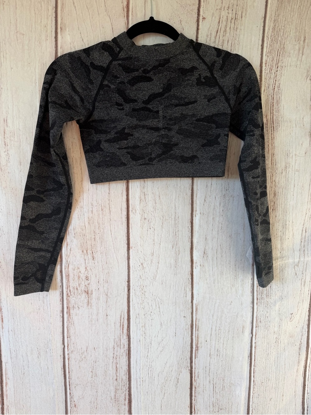 Gymshark Camo Seamless Long Sleeve Crop Top Size S